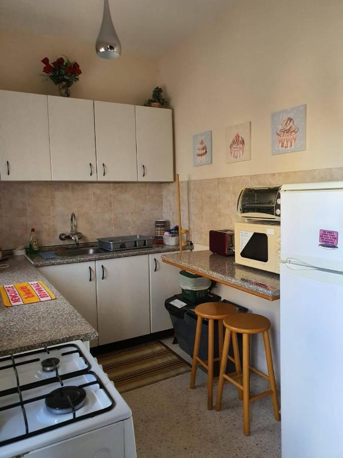 Kennedy Court - Prime Location - Bus Terminus Appartement St. Paul's Bay Buitenkant foto