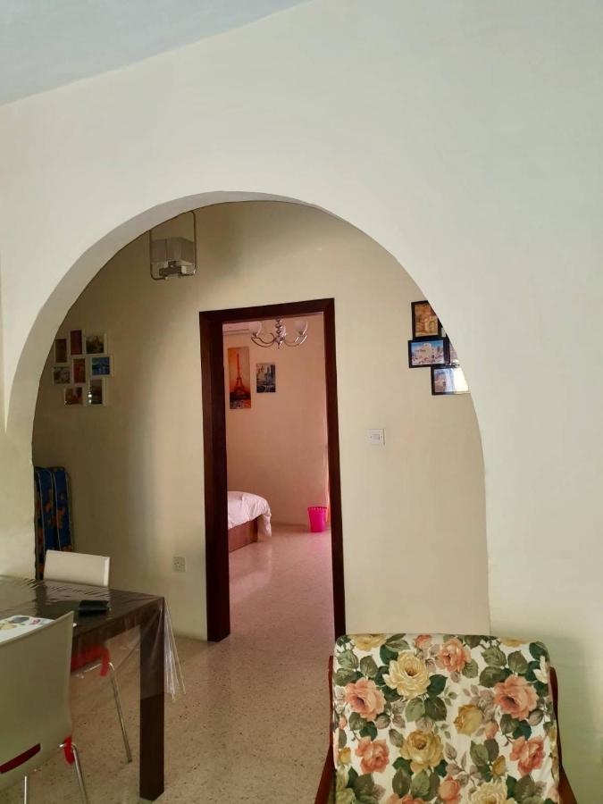 Kennedy Court - Prime Location - Bus Terminus Appartement St. Paul's Bay Buitenkant foto